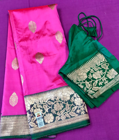 KKT119 PURE BANARASI HANDLOOM KATAN SILK SAREE IN PINK WITH BOTTLE GREEN ZARI BORDER AND PALLU