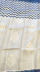 KKT135 PURE SILK MURSHIDABAD SAREE IN WHITE AND GREY CHEVRON PATTERN