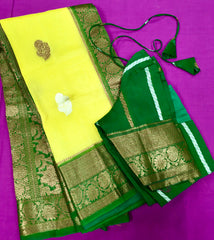 KKT110 PURE BANARASI HANDLOOM KORA SILK SAREE IN LEMON YELLOW WITH GREEN ZARI BORDER AND PALLU