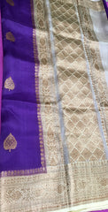 KKT111 PURE BANARASI HANDLOOM KORA SILK SAREE IN PURPLE WITH BEIGE ZARI BORDER AND PALLU