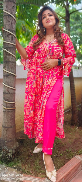 RFSS1204 - Muslin Silk Kurta with Stylish Neckline. Comes with Pants